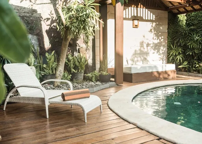 Segara House - Villa Kuta Lombok