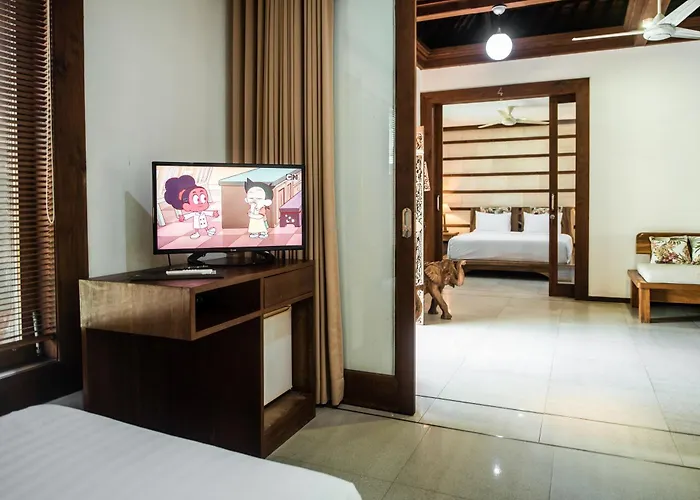 Segara House - *