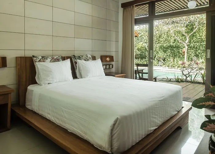 Segara House - *