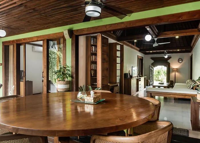 Segara House - *