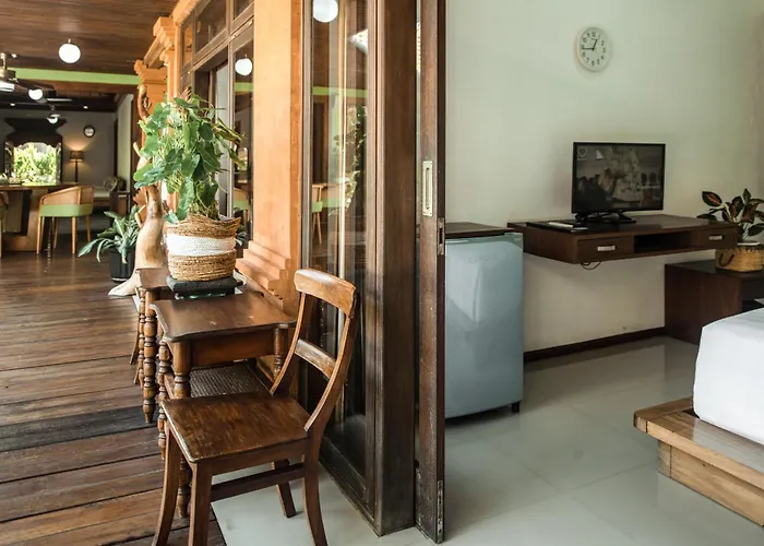 Villa Segara House -